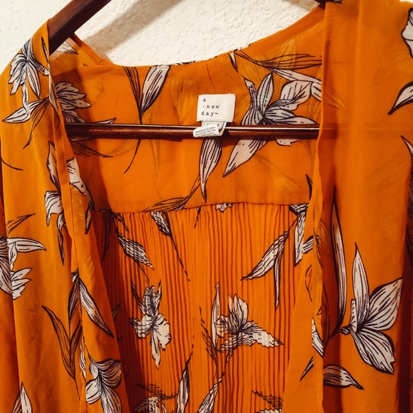 Mustard Floral Sheer Kimono - Picture 2 of 2